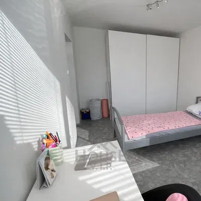 Chambre; lumière naturelle, style moderne