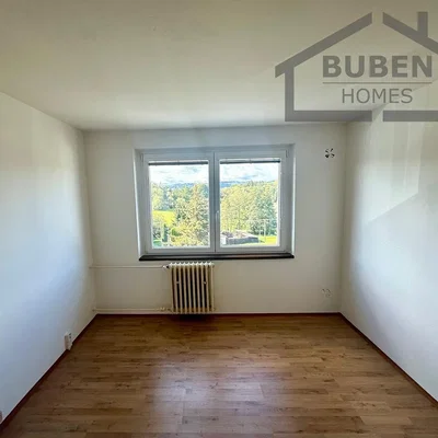 Schlafzimmer; blick, holzboden, tageslicht