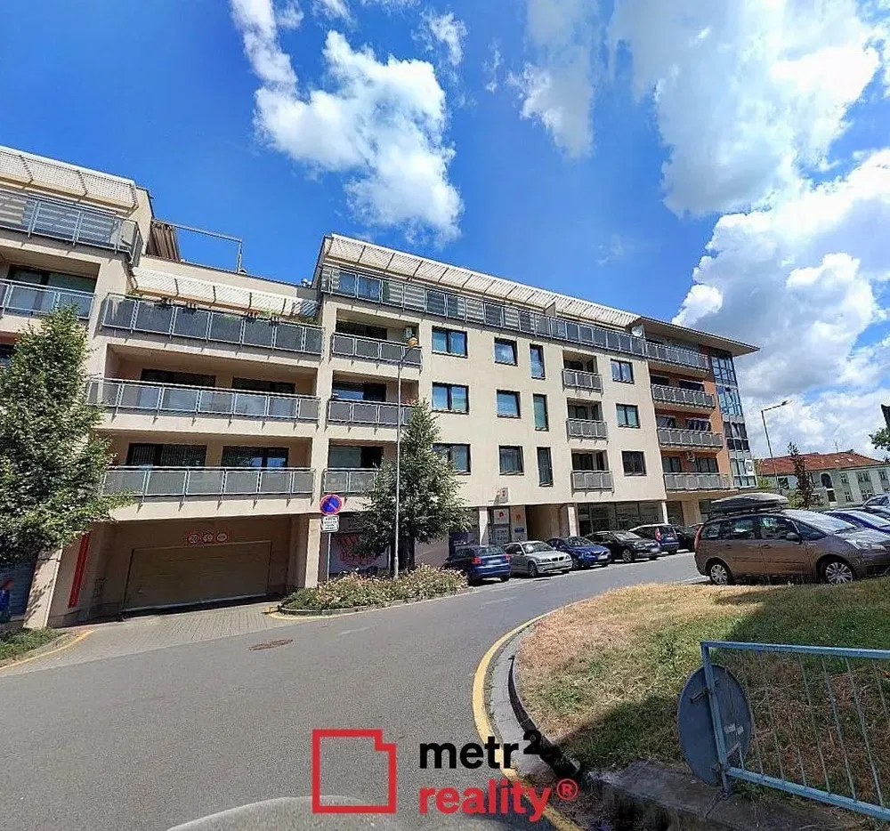 Maison et environs; vue