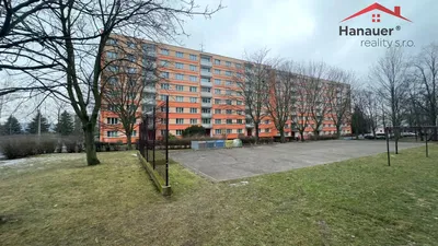 Haus und umgebung; blick