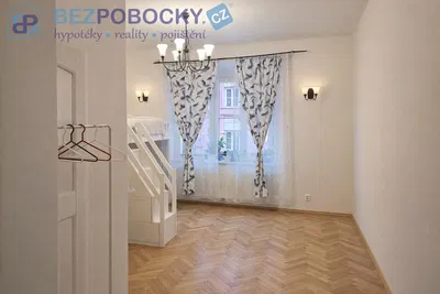 Chambre; parquet, lumière naturelle, style moderne