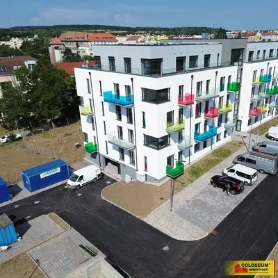 Haus und umgebung; blick