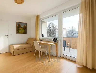 Dnevna soba; prirodno svjetlo, pogled