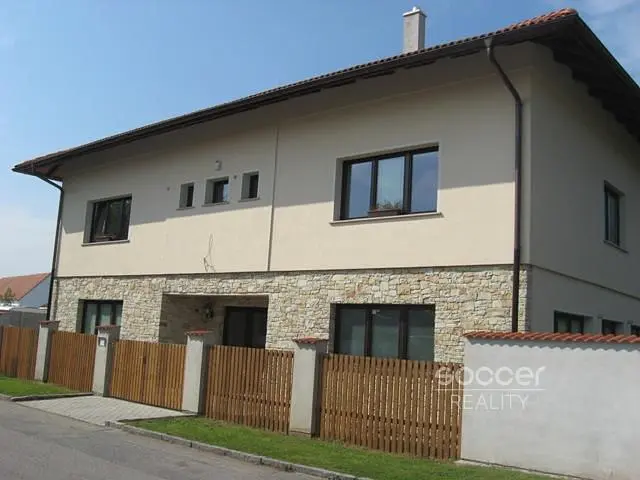 Haus und umgebung