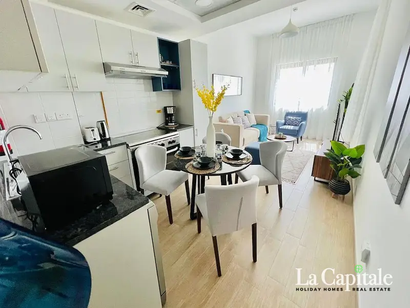 Cuisine; électroménager, lumière naturelle, style moderne