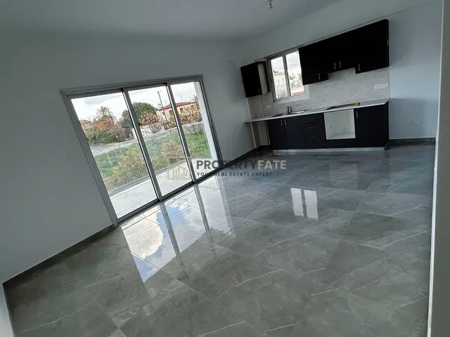 Κουζίνα; θέα, πλακάκια, ανακαινισμένο, φυσικό φως