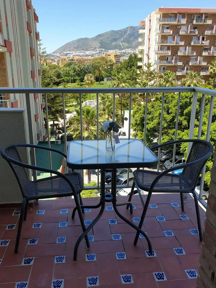 Terrasse; blick, fliesenboden, tageslicht