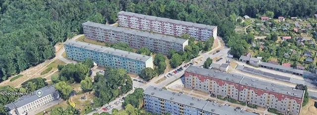 House and surroundings