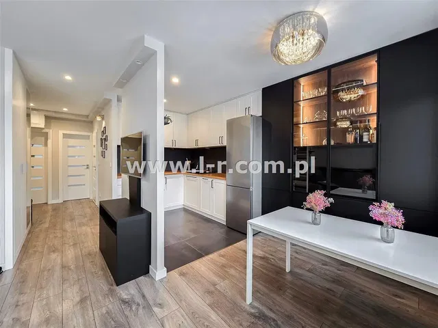 مطبخ; إطلالة, أسلوب عصري, مجدد, ضوء طبيعي