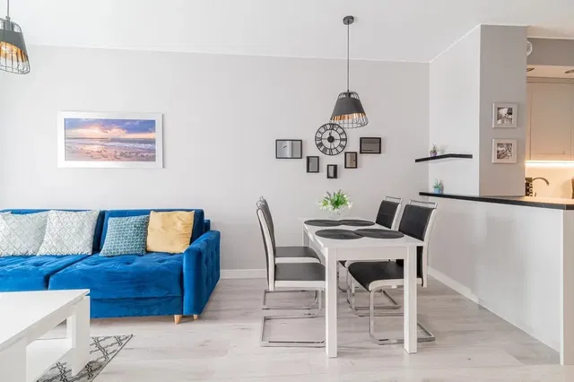 Salon; style moderne, lumière naturelle