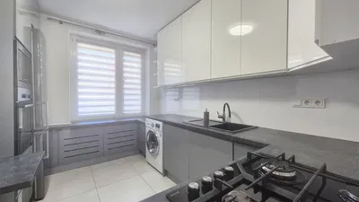 Mutfak; mutfak aletleri, doğal ışık, modern stil