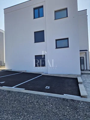 Maison et environs