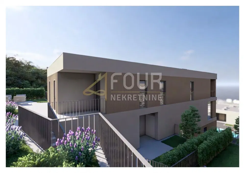 Dům a okolí; výhled