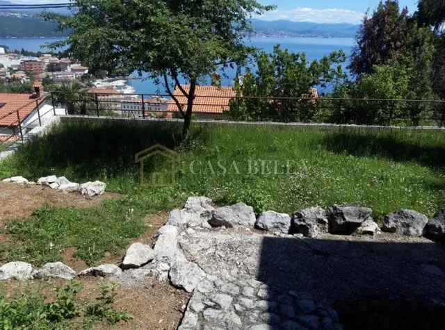 Terasa; výhľad, prirodzené svetlo