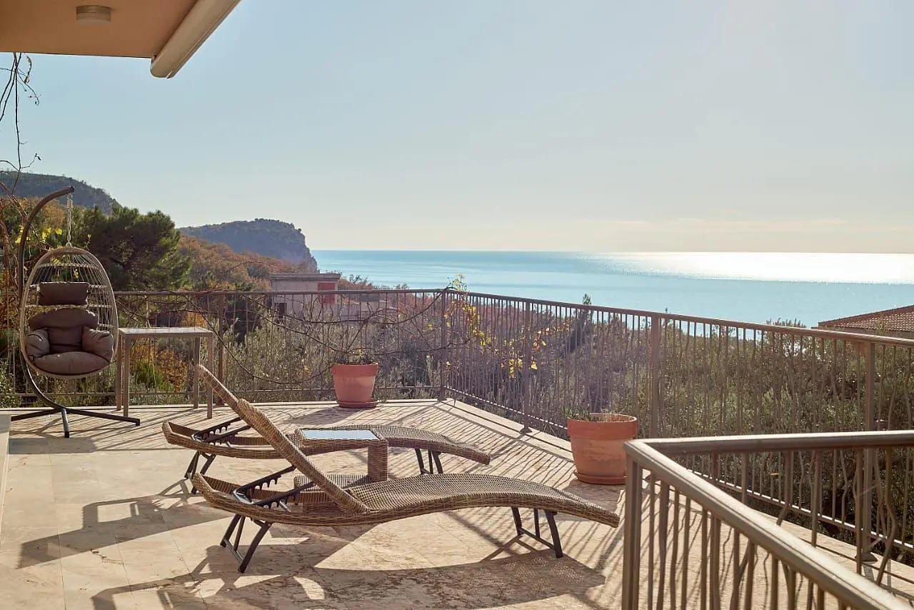 Terrace; view, natural light