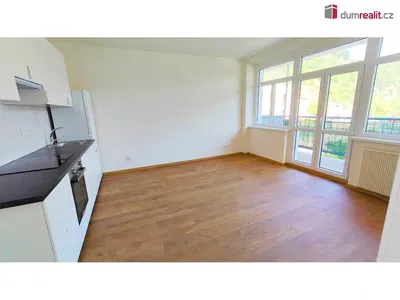 Küche; küchengeräte, tageslicht, moderner stil, holzboden