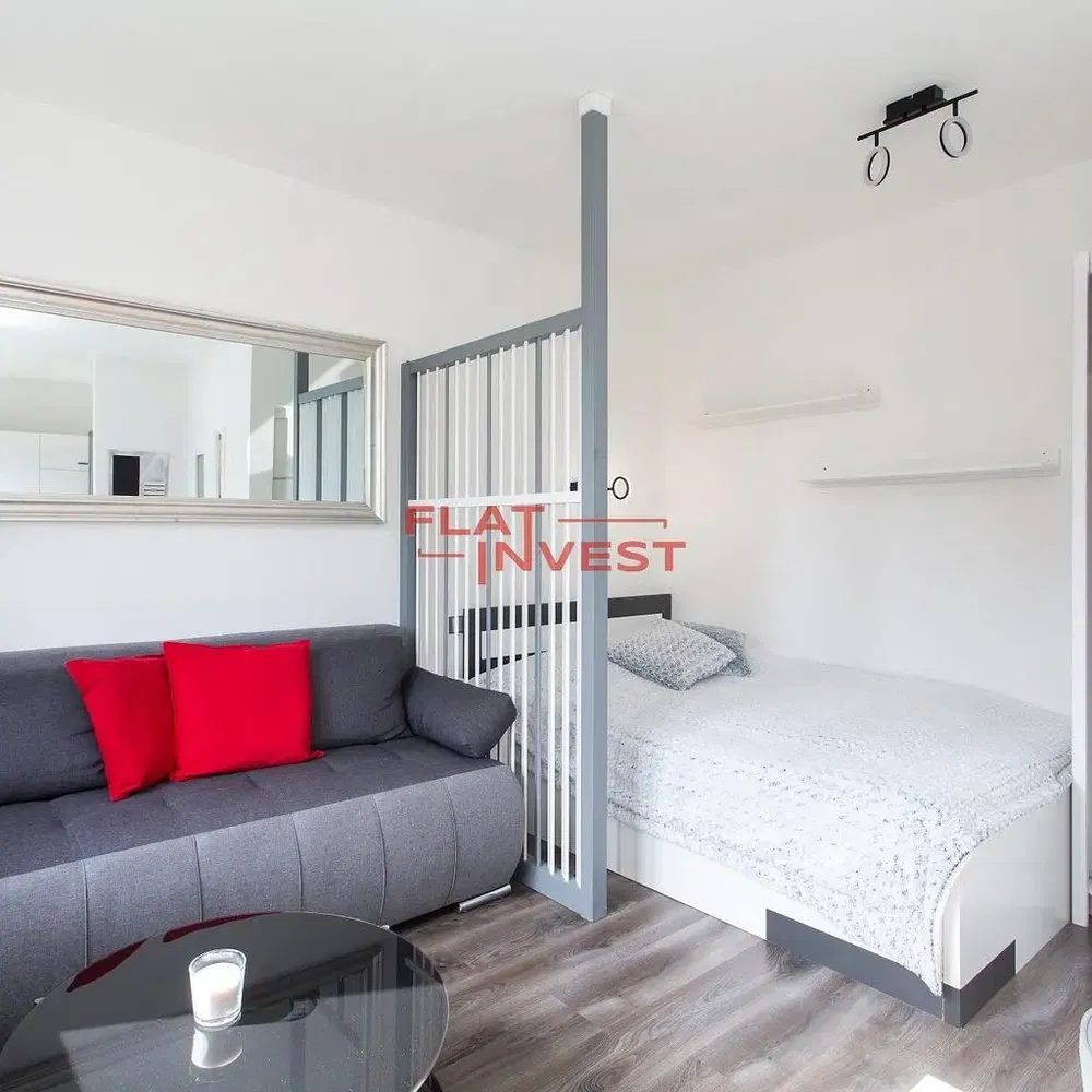 Camera da letto; luce naturale, stile moderno