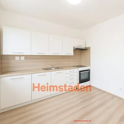 Küche; küchengeräte, fliesenboden