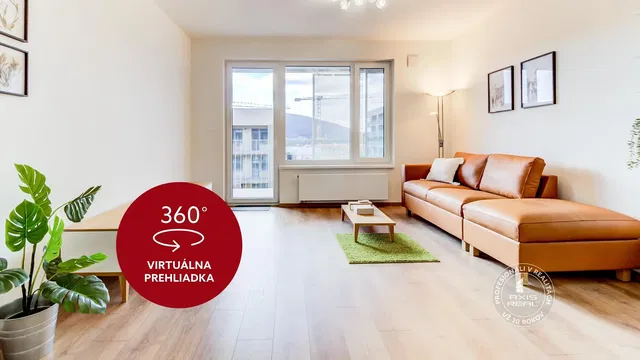 Woonkamer; uitzicht, houten vloer, natuurlijk licht, moderne stijl