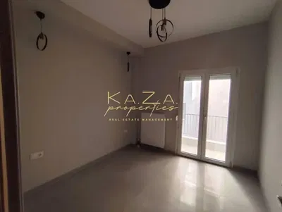 Балкон; поглед, природно светло