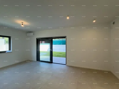 Wohnzimmer; fliesenboden, blick, tageslicht