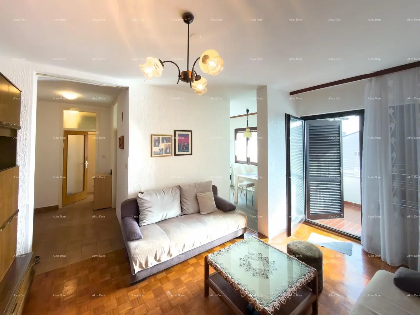 Wohnzimmer; tageslicht, blick