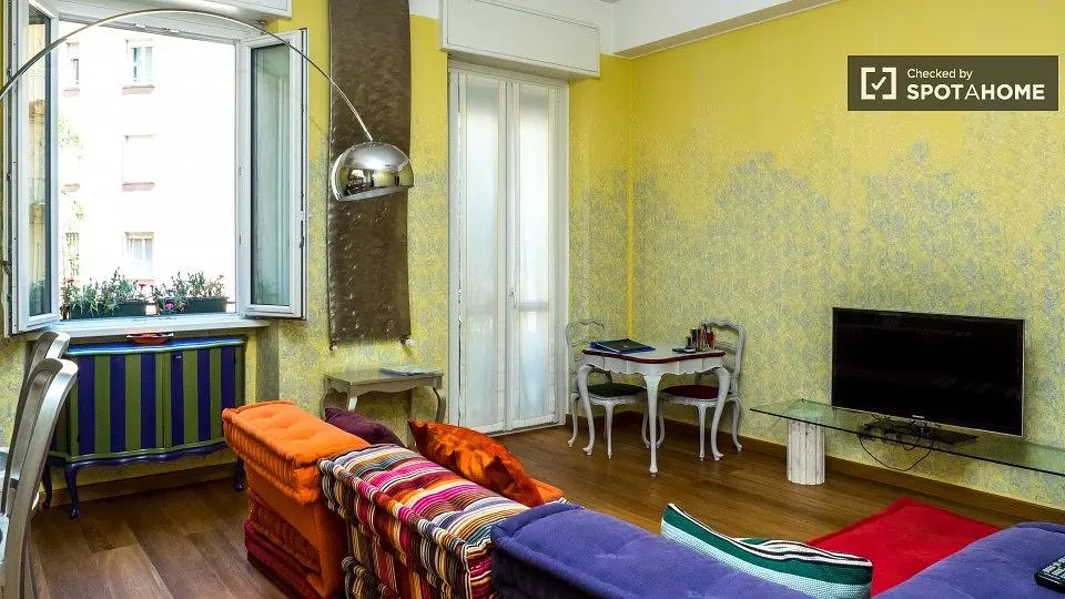 Wohnzimmer; blick, tageslicht, moderner stil