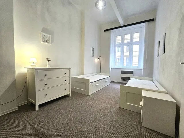 Schlafzimmer; tageslicht, moderner stil