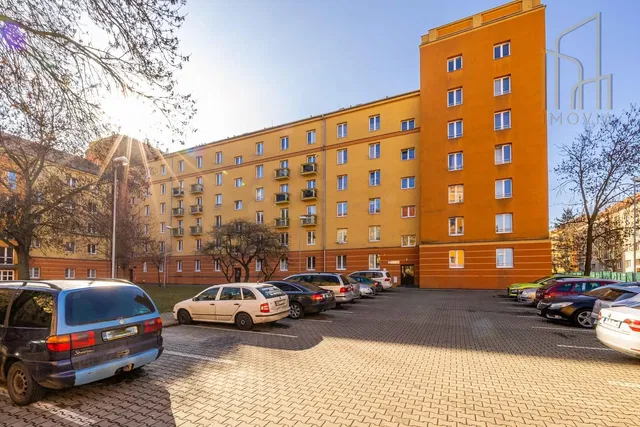 Kuća i okolina