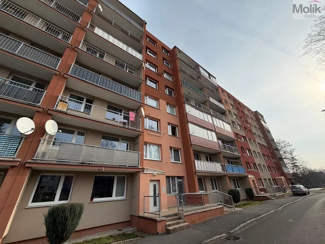 Kuća i okolina