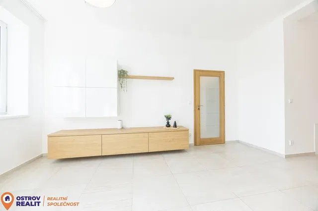 Living room; natural light, tile floor, renovated, modern style