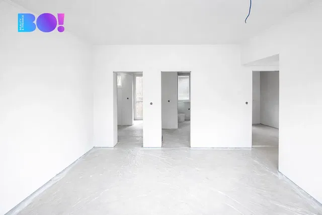 Other; needs renovation, natural light