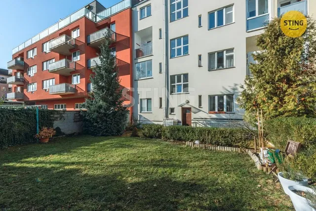 Haus und umgebung