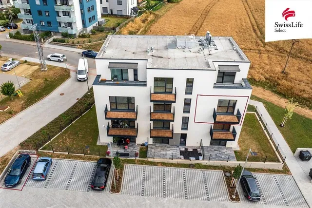 Haus und umgebung; blick