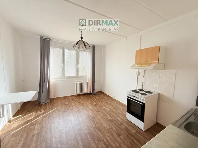 Kitchen; kitchen appliances, natural light, tile floor