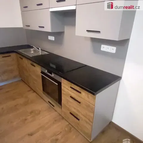 Kuchyňa; kuchynské spotrebiče