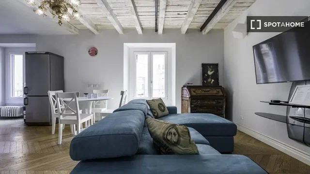 Salón; luz natural, estilo moderno