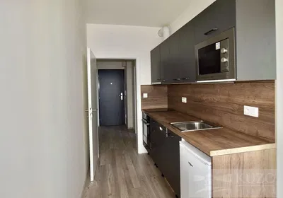 Kuchyně; kuchyňské spotřebiče, dlažba