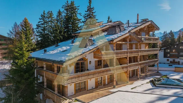 Casa e dintorni; travi in legno, pavimento in legno, soffitti alti, ristrutturato