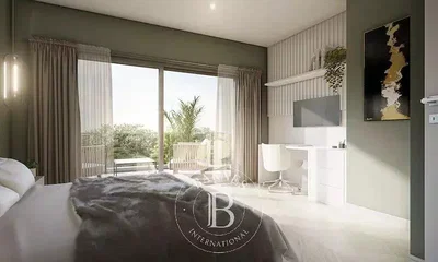 Ložnice; přirozené světlo, moderní styl