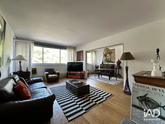 Wohnzimmer; tageslicht, moderner stil, blick