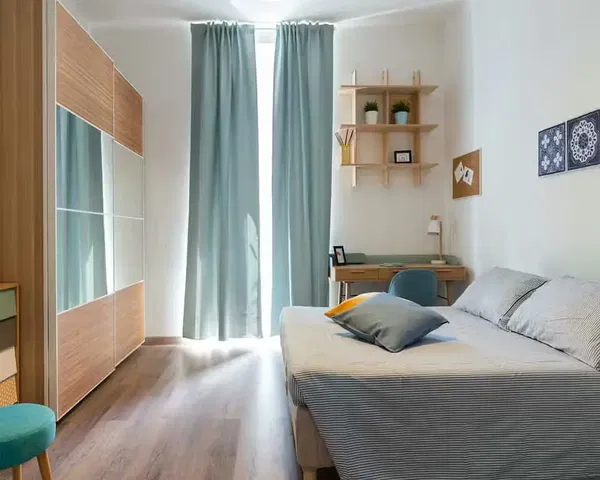 Schlafzimmer; tageslicht, holzboden, moderner stil