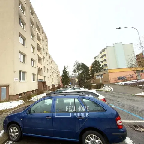 House and surroundings; view