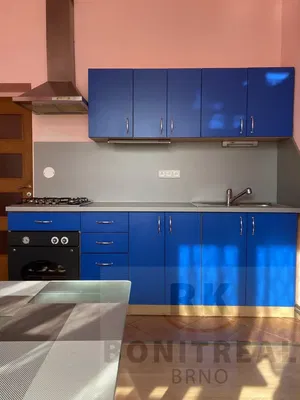 Küche; küchengeräte, tageslicht