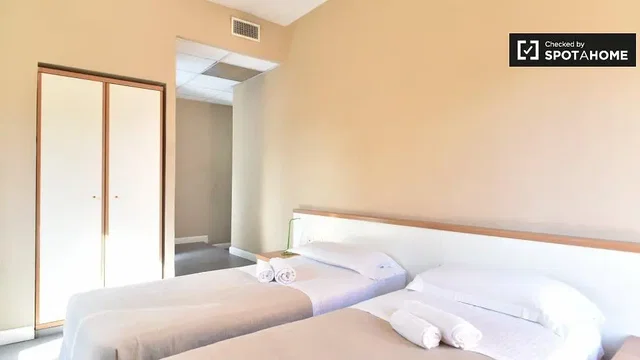 Schlafzimmer; tageslicht, moderner stil