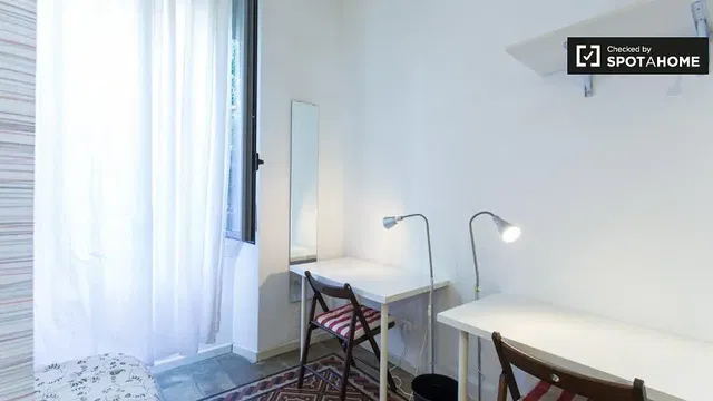 Camera da letto; luce naturale, stile moderno