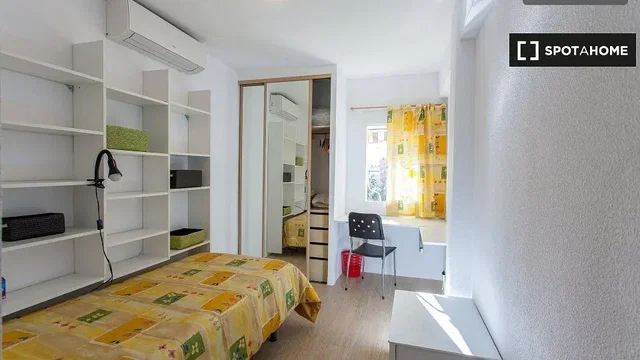 Bedroom; natural light, renovated