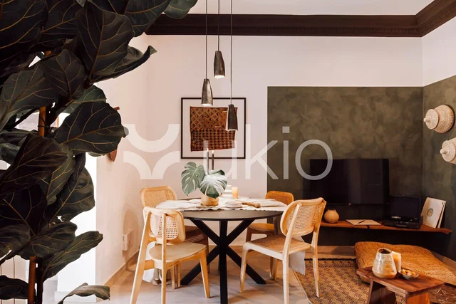 Salón; estilo rústico, luz natural