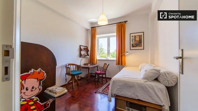 Schlafzimmer; tageslicht, rustikaler stil