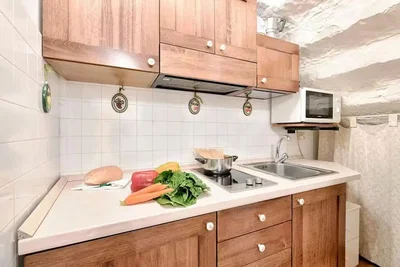 Cuisine; électroménager, lumière naturelle